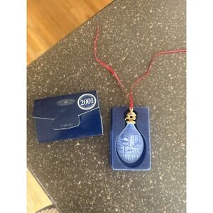 Royal Copenhagen "WATCHING THE BIRDS" 2001 Porcelain Drop Ornament 1 201 705